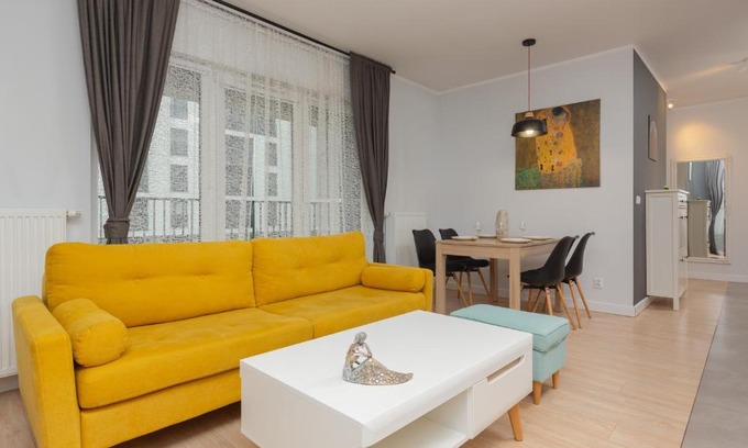 Wlochy Apartment | Active City Apartments Warsaw by Noclegi Renters