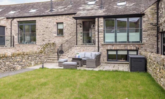 Kendal House | Adas Hideaway