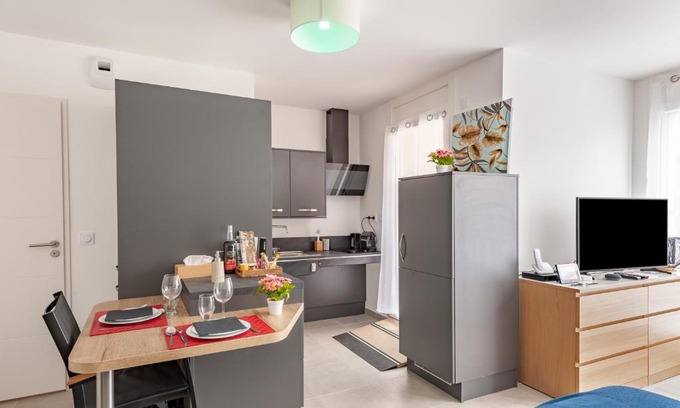 Chateaurenard Apartment | Adequalogis - Studio Domotique et Ergonomie
