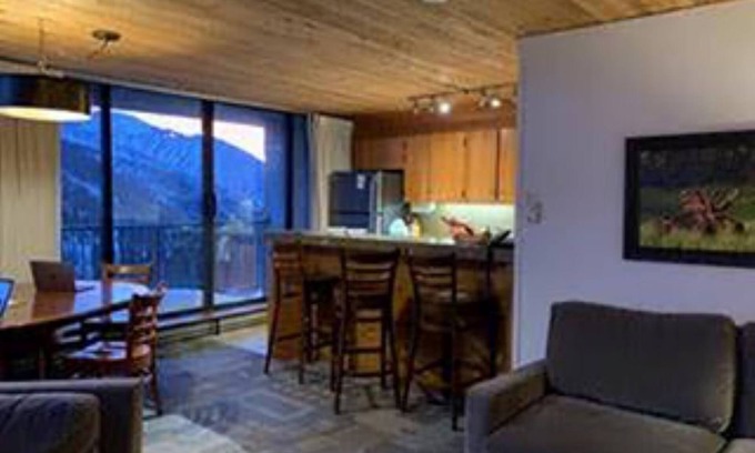 Salt Lake Mountain Resorts Cabin | Adjoining Snowbird Cozy Ski Condos - Iron Blosam Lodge Jan 10-16 2026