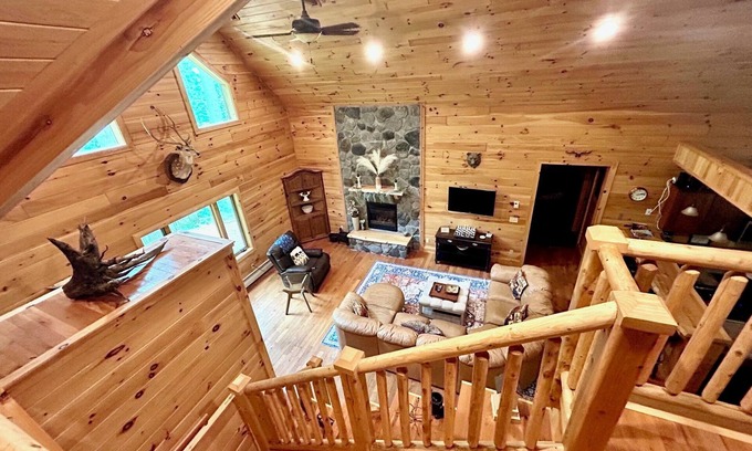 Jay Cabin | ADK Log Cabin | Hot Tub | Game Room | Dog Friendly | Fenced-In Yard | Fire Pit