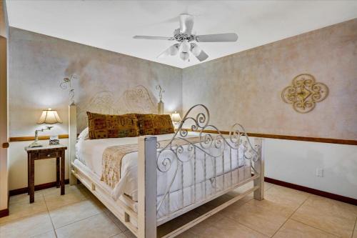 Oak Creek Apartment | Adobe Village Inn Estate estate