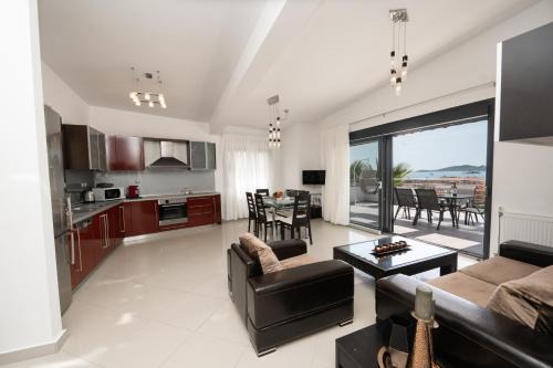 Nea Peramos Apartment | Aelia Apartments