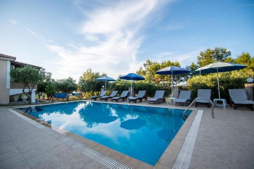 Ano Vasilikos Apartment | Aeolos Zante Villas with Heated Pool