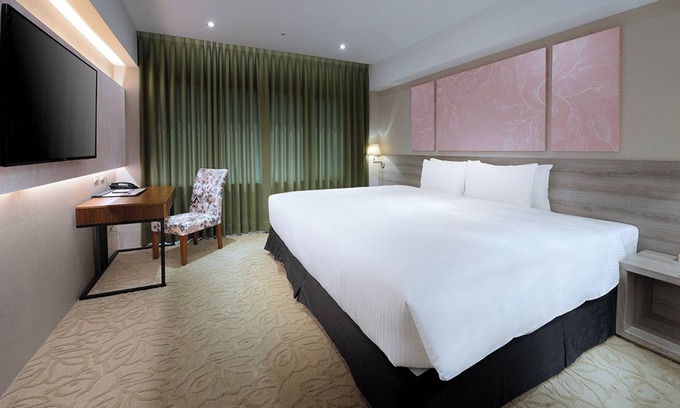 West District Hotel | Aeris International Hotel