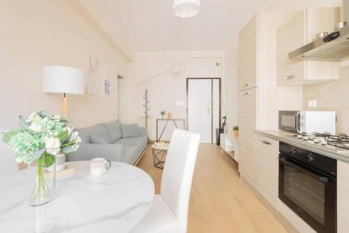 Quartiere XXVIII Monte Sacro Alto Apartment | Aeterna Nomentana House Rome