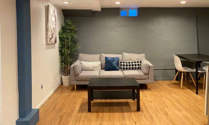 Downtown Apartment | Affordable Convenience 1bedroom 1 bath with small kitchenette