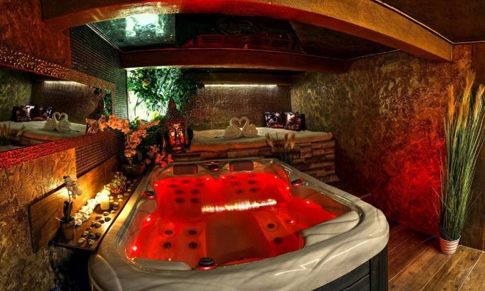Prague 10 Apartment | Afrodita Wellness Apartman Prague