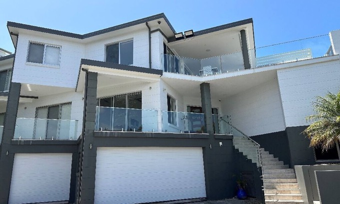 Dee Why House | After Twelve Somewhere - A Luxury Northern Beaches Escape