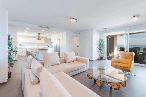 Grau i Platja Apartment | AG Los Carmenes Premium