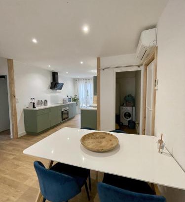 Le Muy House | Agréable Maison ensoleillée avec piscine
