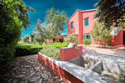 Capalbio Hotel | Agrialbergo Capalbio La Sugherella