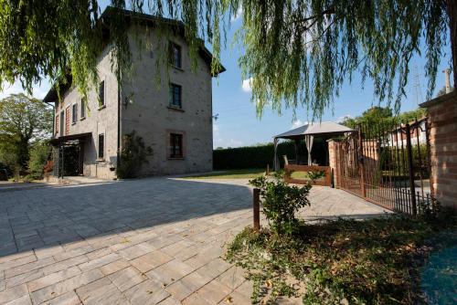 Cassago Brianza House | Agriturismo Cascina Costa