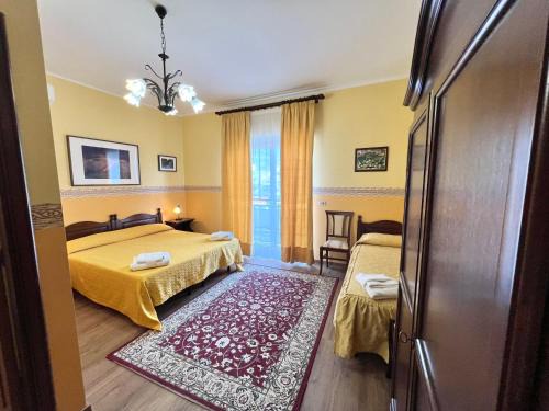 Randazzo Bed & Breakfast | Ai Tre Parchi Bed And Bike