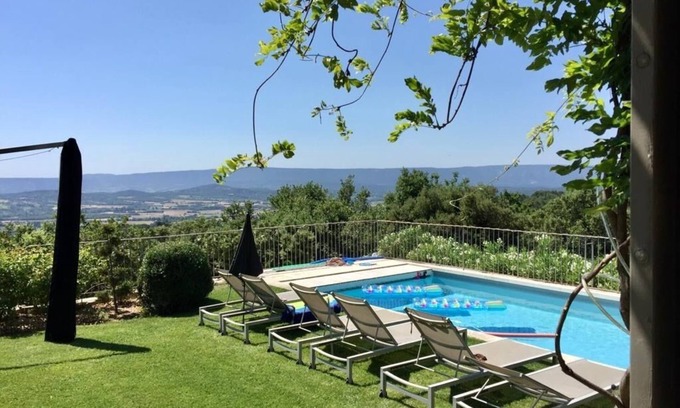 Murs Villa | Air-conditioned country house with pool and marvellous panoramic views