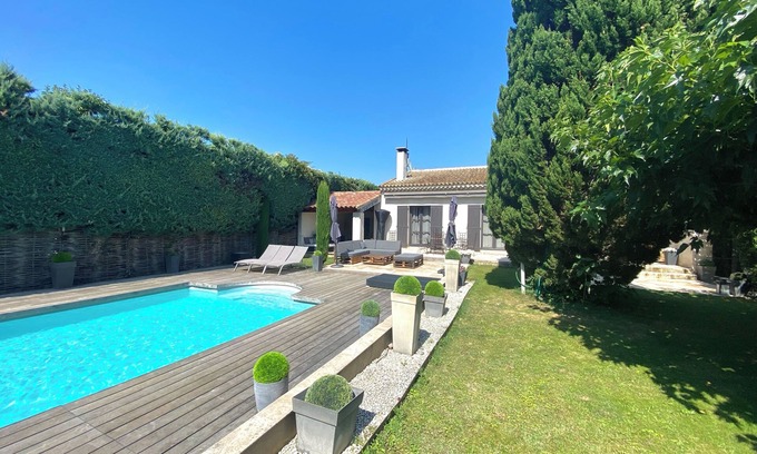 Maillane Villa | Air-conditioned villa with swimming pool Saint-Rémy de Provence