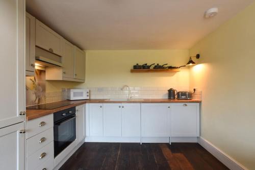 Waterlooville House | Air Maison - Newlands Farm Grade II Listed Georgian Farmhouse