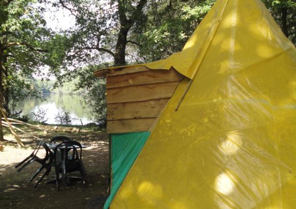 Saint-Privat Other | air naturel de camping moulin de malesse Tipi
