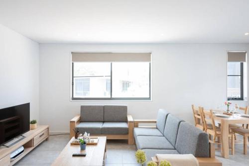 Epping Apartment | Aircabin｜Epping｜cheerful｜2 Beds Apt + free Parking