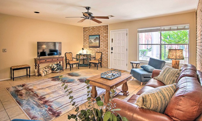Tulsa Condo | Airy Tulsa Condo Near Downtown & Arkansas River!