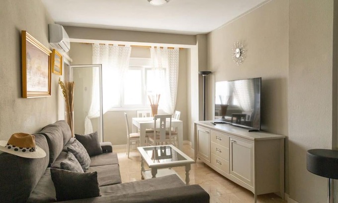 Cadiz Apartment | Al lado de la victoria