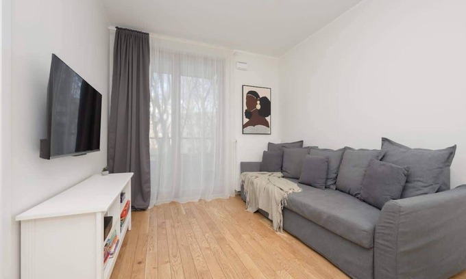 Muranow Apartment | Al. Solidarności 60B | Trendy Apartment | Parking