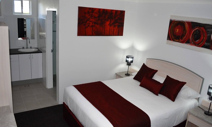 Taree Hotel | Alabaster Motor Inn Taree