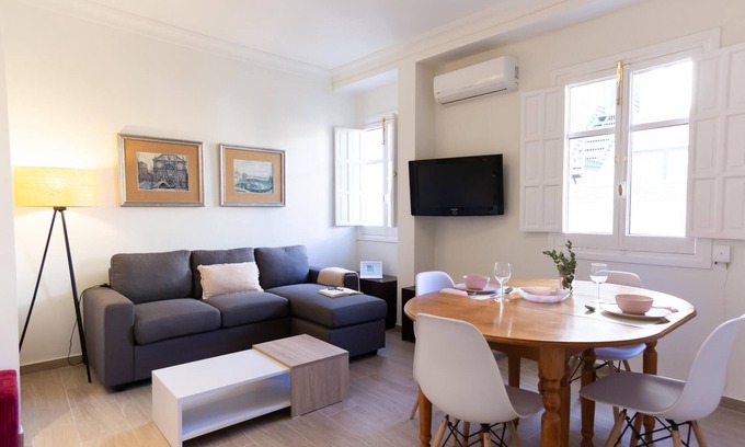 San Gil Apartment | Alameda - Fair Market I