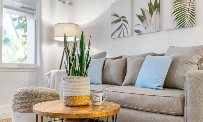 Victoria Park Apartment | Alani Bay Premium Condos
