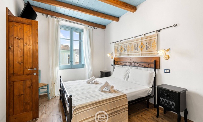 Oristano Historic Centre Apartment | Albachiara Guesthouse