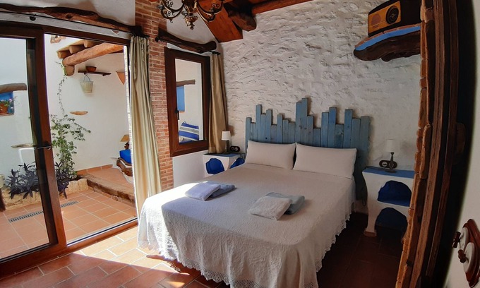 San Jorge House | Albaga - Rural Loft for couples