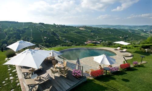 Castiglione Tinella Hotel | Albergo Castiglione Langhe