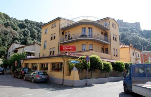 Castiglione della Pescaia Hotel | Albergo Rossella