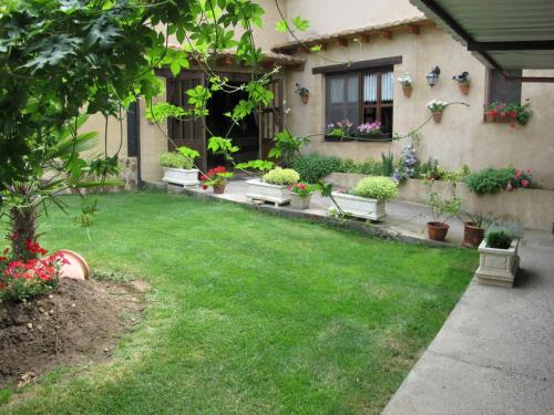 Villasabariego Hostel | Albergue San Pelayo