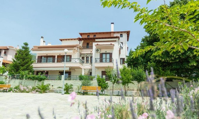 Alli Meria Villa | Alcedo Villa