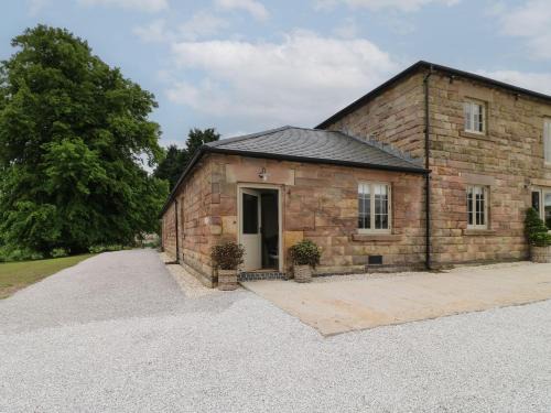 Crich House | Alder Cottage - Fold Yards