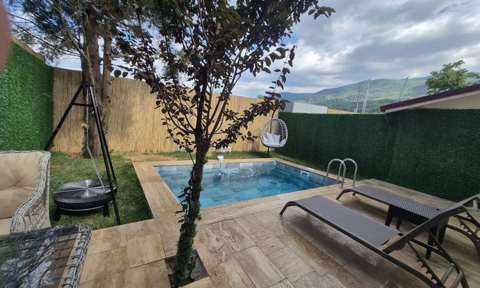 Sirinsulhiye Hotel | Alex Village Life