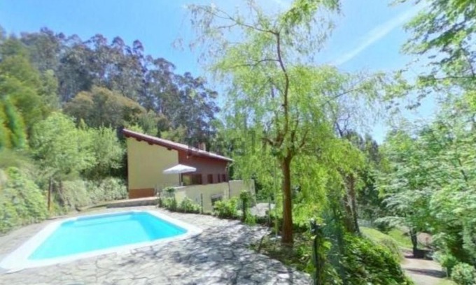 Getxo Villa | Aliga Etxea. Beach & Mountain Village