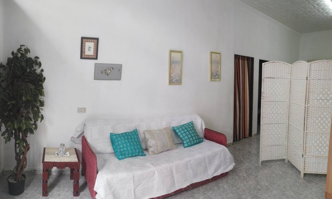 Las Palmas de Gran Canaria Apartment | Alisios Shopping Center Apartment