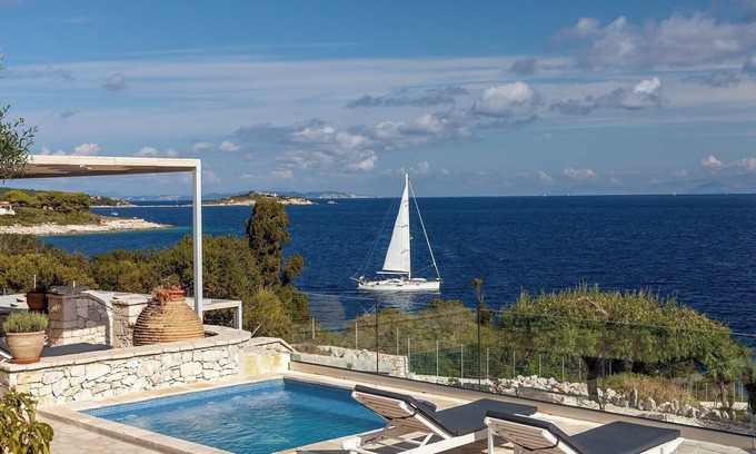 Paxos Villa | Alkioni - Three Bedroom Villa, Sleeps 6
