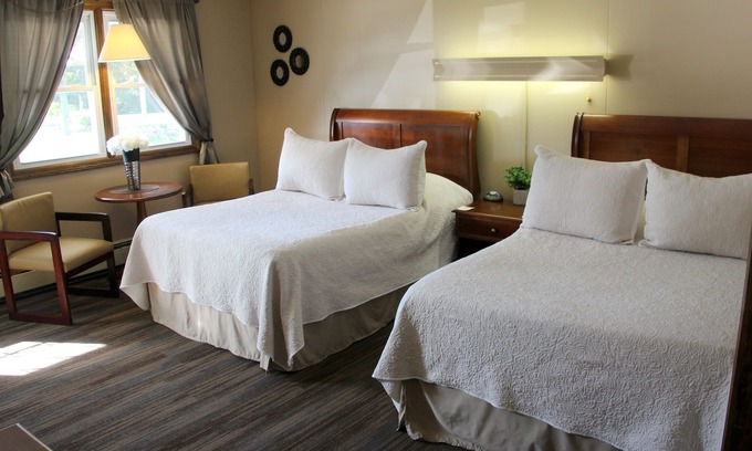 Town of Scriba Hotel | All Seasons Inn Corp