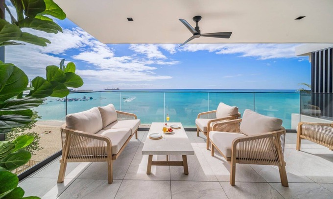 Brighton Villa | Allure 501 Summary: W