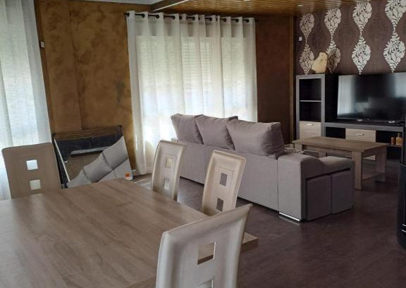 Fuentealbilla House | Alojamiento Turístico Las Salinas de Fuentealbilla