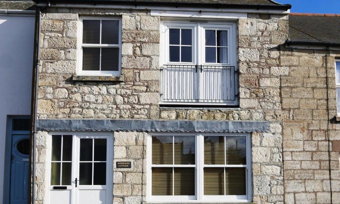 Isle of Portland House | Alpen Rose Cottage