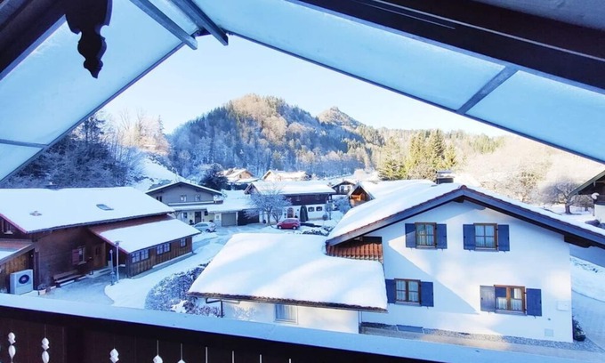 Ruhpolding House | Alpenliebe Comfortable holiday residence
