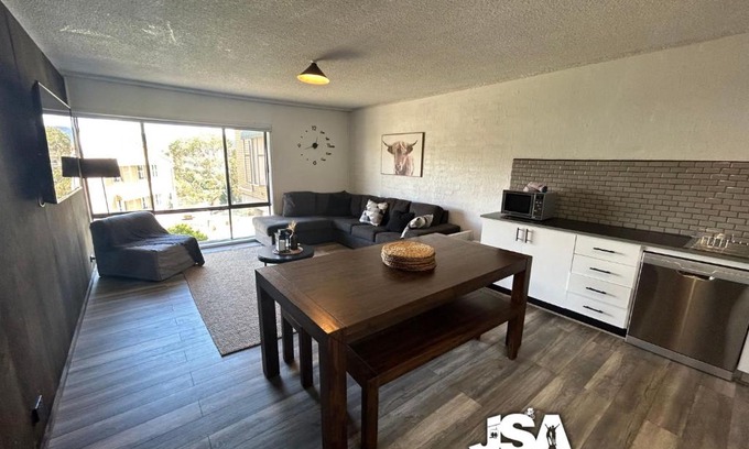 Jindabyne Apartment | Alpine Mountain View 43
