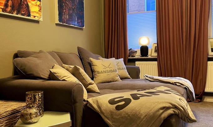 Mitte Apartment | Altbaucharme Deluxe in zentraler Lage