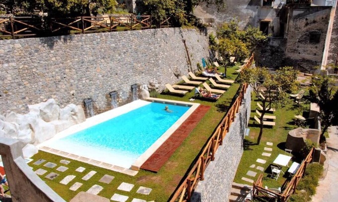 Amalfi Apartment | AMALFIVACATION.IT Loft with private terrace with Pool