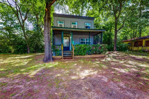 Onalaska House | Amani