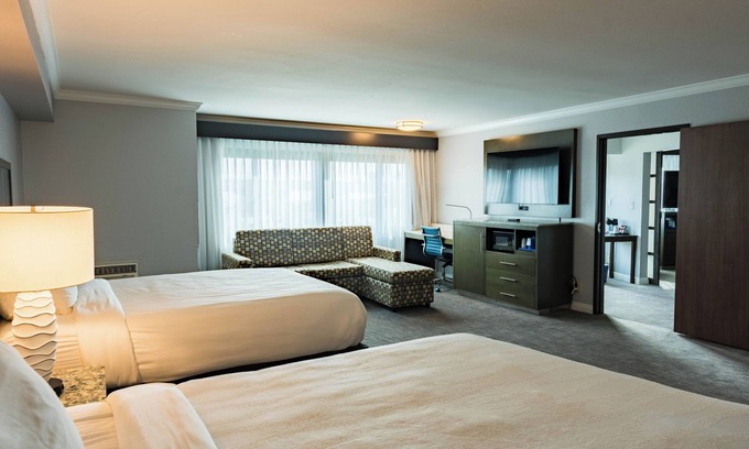Ventura Hotel | Amanzi Hotel, an Ascend Collection Hotel